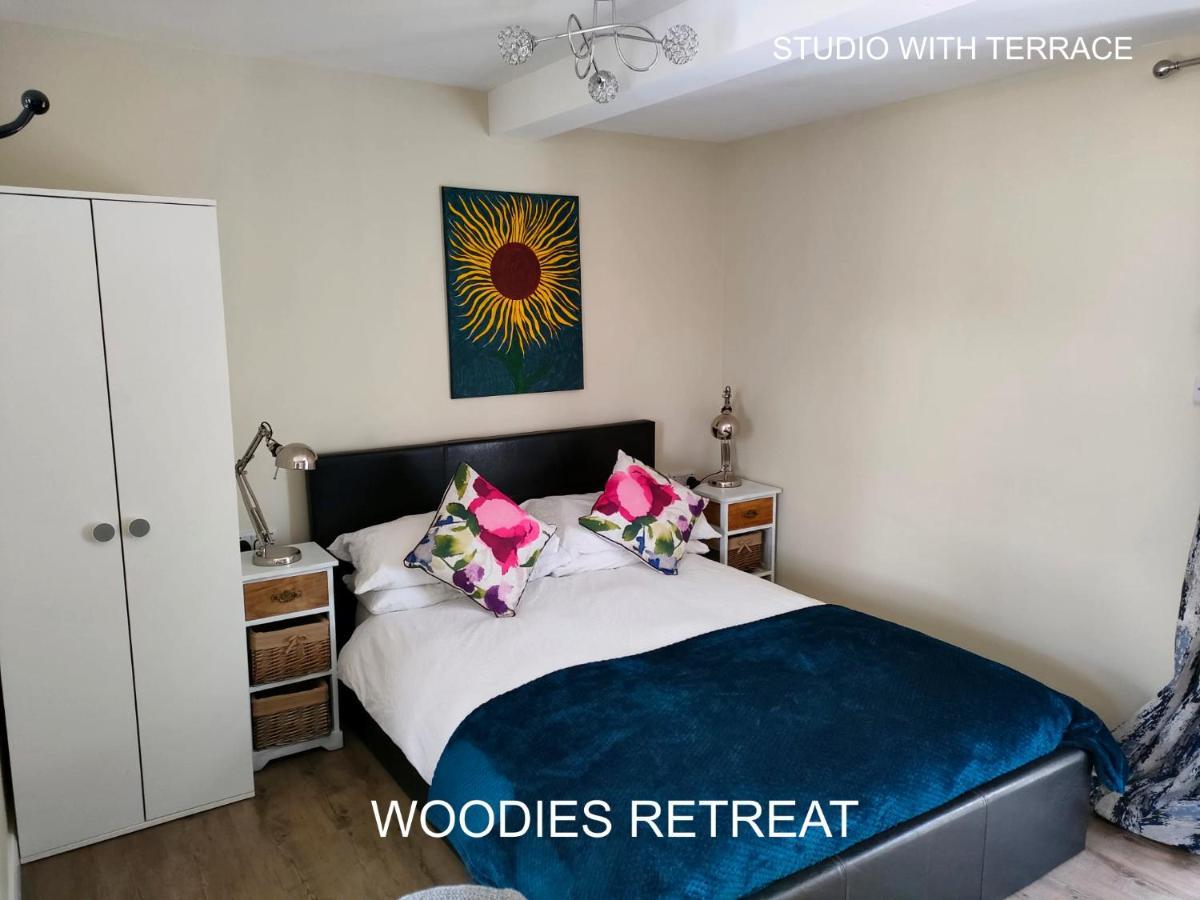 Peasmarsh Woodies מראה חיצוני תמונה